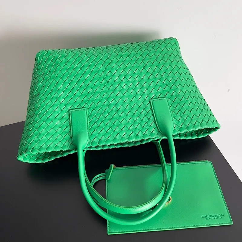 All categories 💚 Authentic bags 💚 BV 2025 new BV handbags